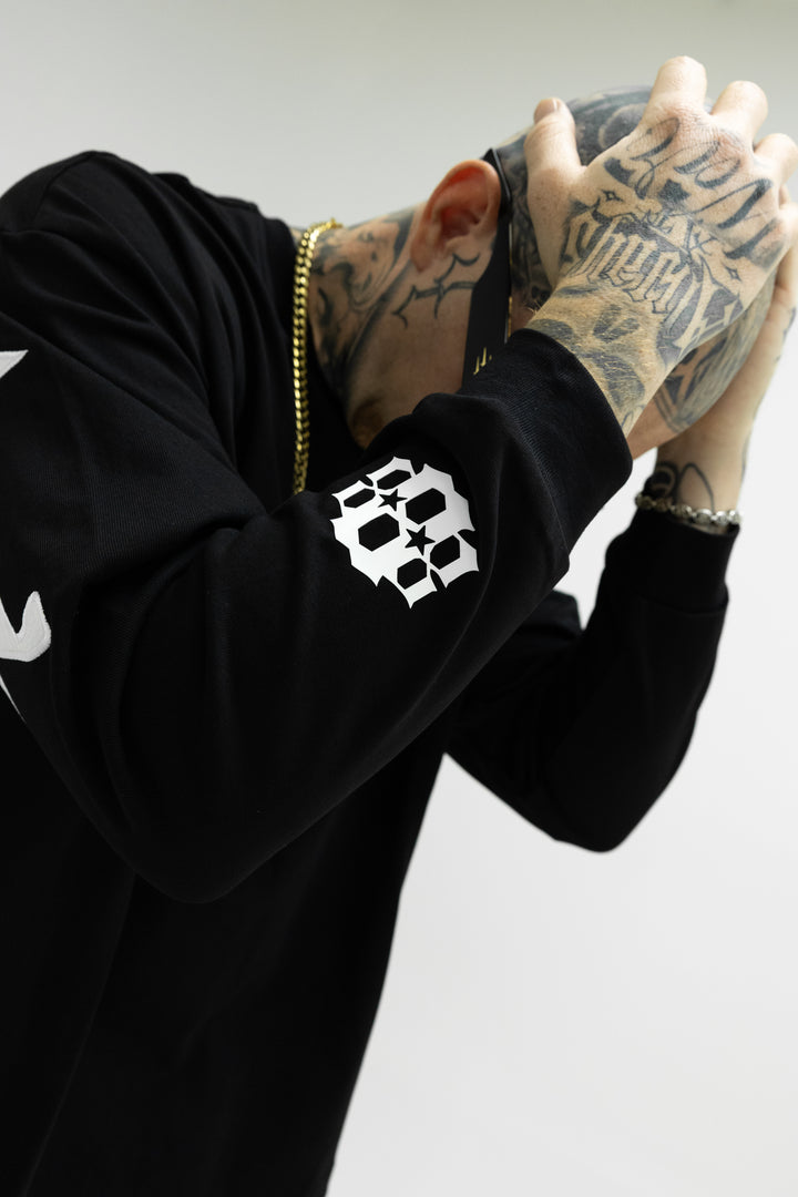 Chapter 1 Long Sleeve Black-White